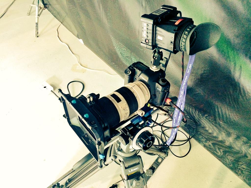 carlosvitola's tweet photo. Otro día de Rodaje en otro Proyecto genial #PushNetwork #Talent #Agency @carlosvitola @push_nw @PSTalentAgency http://t.co/9mZBOAGyti