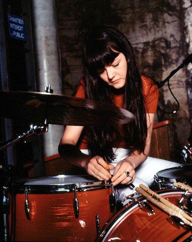 Happy Birthday to MEG WHITE!! <3 III 3 III :3 n.n 
