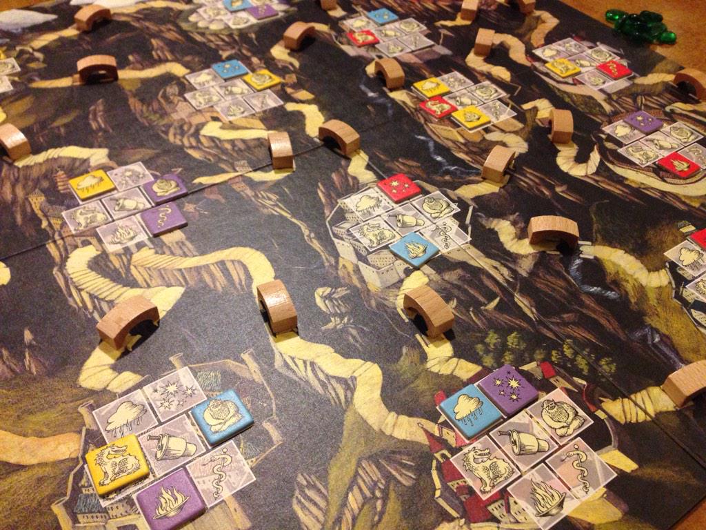 CardboardCrush's tweet image. A mysterious and isolated utopia. Time I discover #Shangri-La #LeoColovinj #UberPlay defunct.