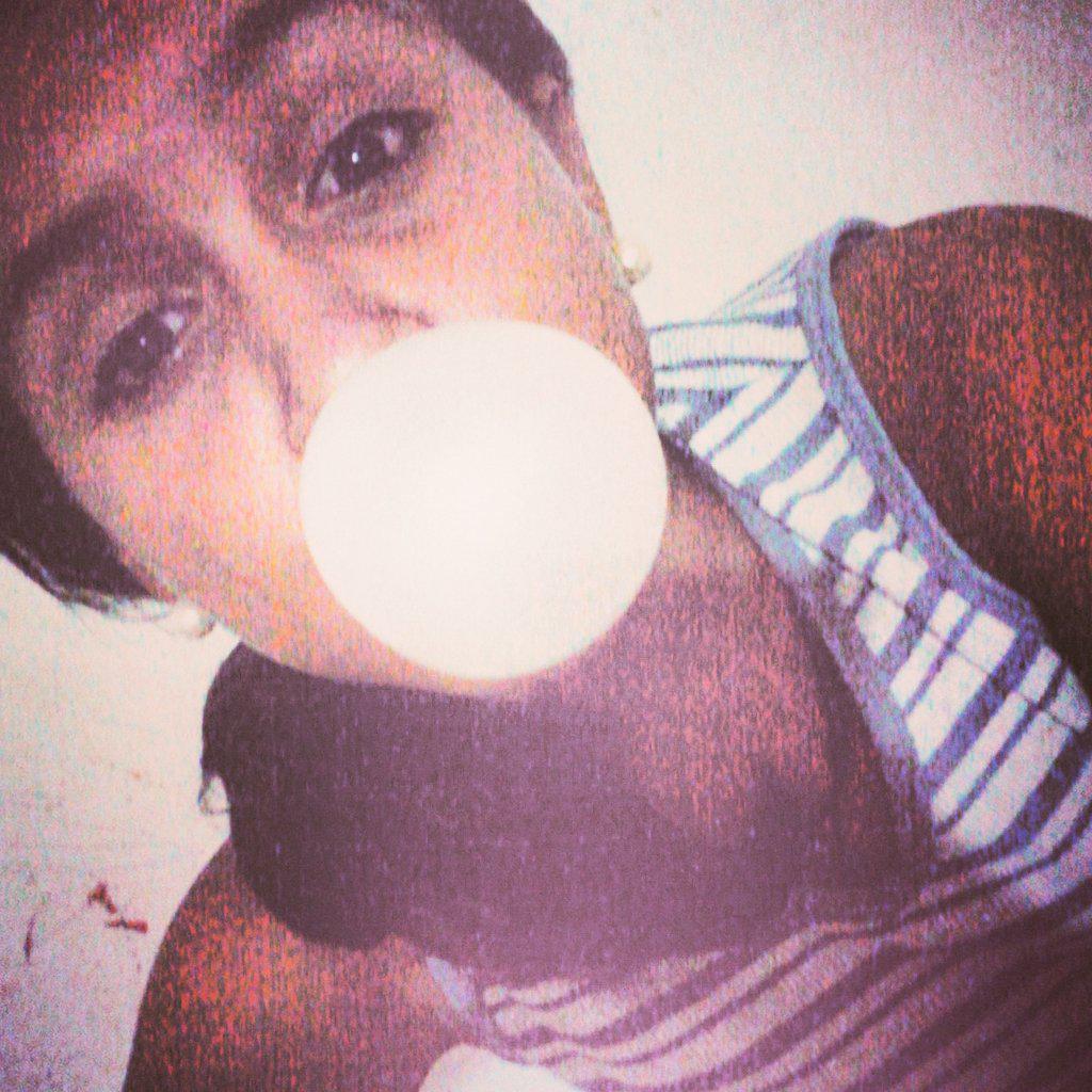 Jessin_29's tweet photo. Chicle ♡ http://t.co/E0UsjayOPp