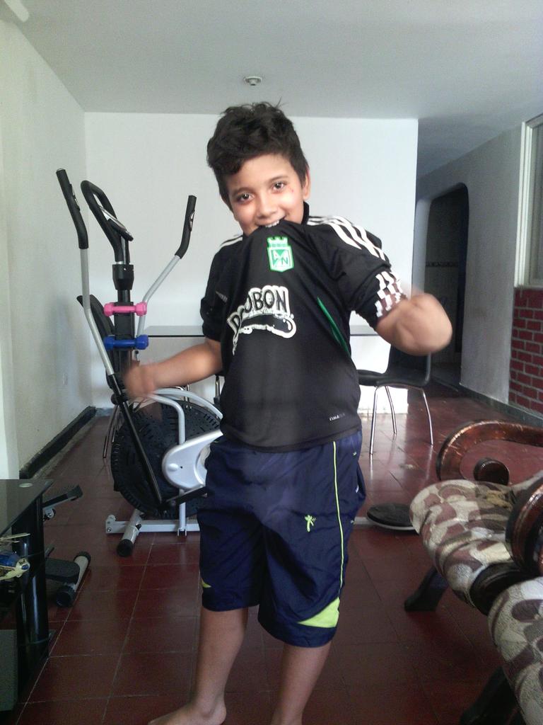 tubebejohan's tweet photo. Dale q tenemos q ganar #ATNACIONALXFOX http://t.co/9Vf11UYEM8