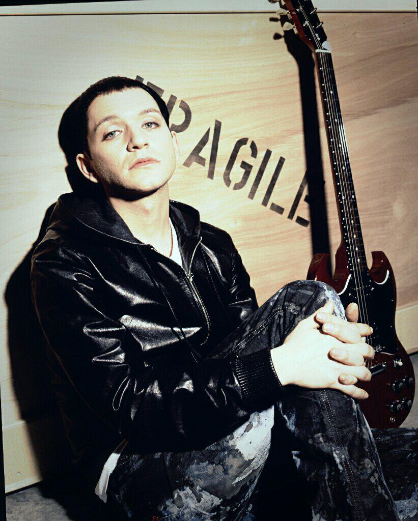 Brian Molko, 42 years today..Congrats & happy bday!! :)   