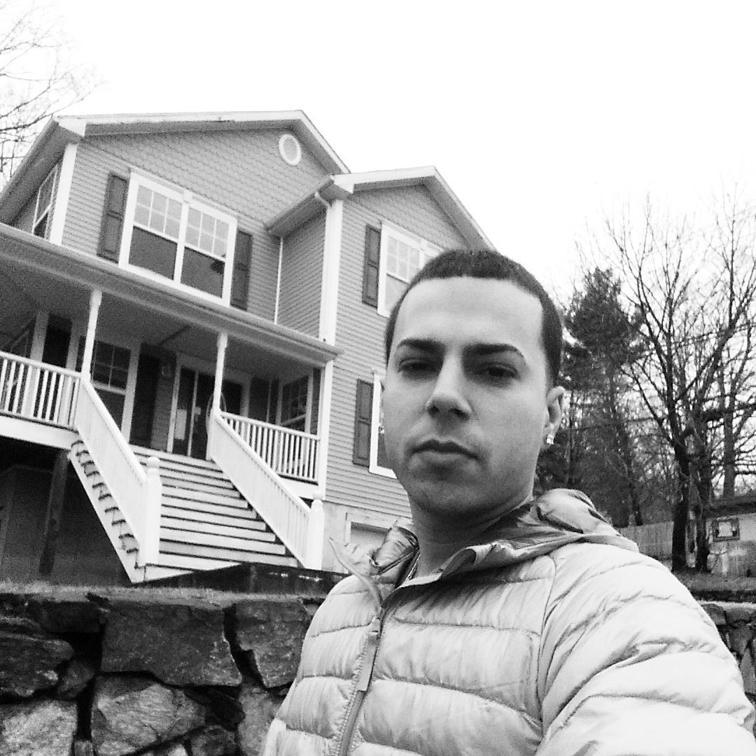 LDMundial's tweet photo. Aguantando un poco de frío por la Calle!!!  
#Is #foking #cold #in #NewYork jajaja
#Mañana #el #Freestyle 16 http://t.co/Ua0eMrmDp1