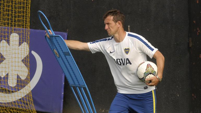 infobae's tweet photo. Arruabarrena: "Quiero que esta noche gane Atlético Nacional" http://t.co/wtGJLpvFMe http://t.co/BZCOzbmoOG