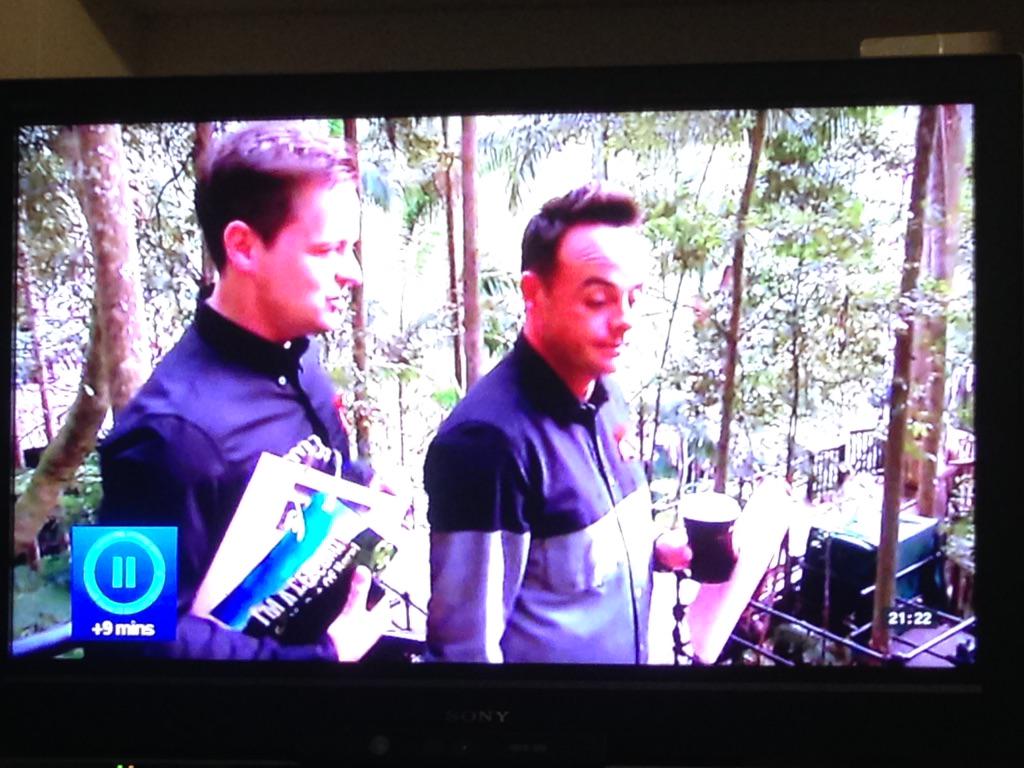 madeinbrixton's tweet photo. Watching #IACGMOOH coming out show 1st time I've EVER seen @antanddec out of sync ie Declan on left Ant on the right! http://t.co/mYMAGaWt05