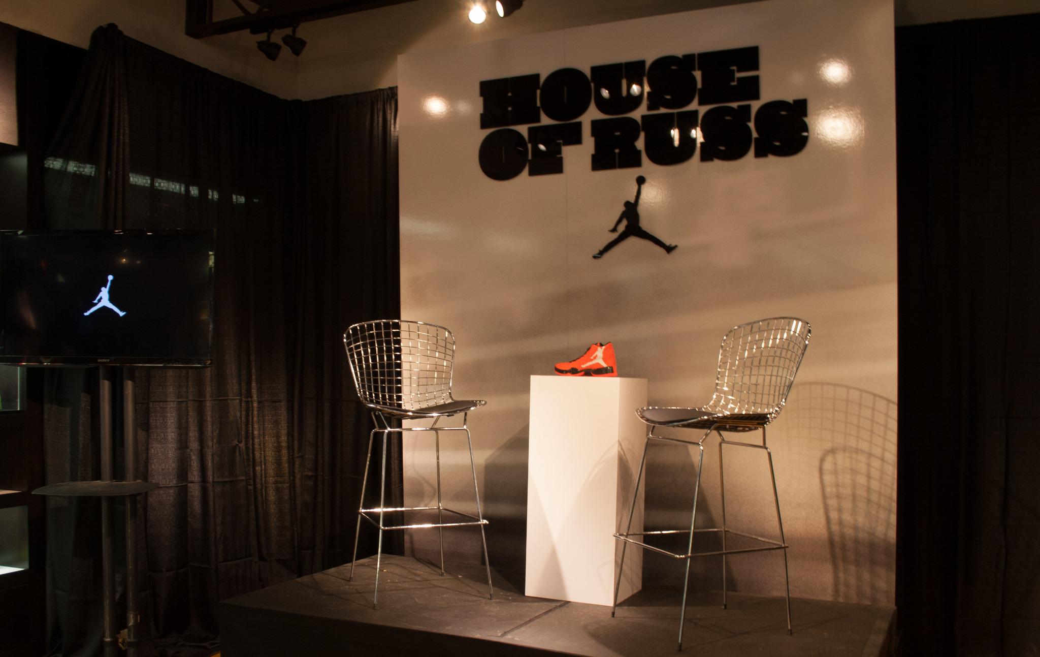 Foot Locker on Twitter: A special guest will be arriving soon at the Foot Locker on Twitter: A special guest will be arriving soon at the