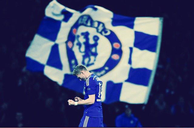 JS_SZN's tweet photo. FT: Chelsea 3 Sporting 1
A good match, a good win! Congrates to Loftus-Cheek die his debut! C'mon Chelsea! #CHESPO http://t.co/1QlEA6wANp
