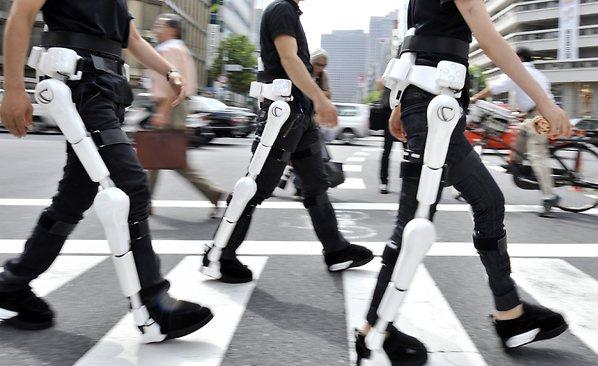 SCRobots's tweet image. HAL Exoskeleton gives you extra strength . . . We want one!
supercoolrobots.com/hal-robotic-su…