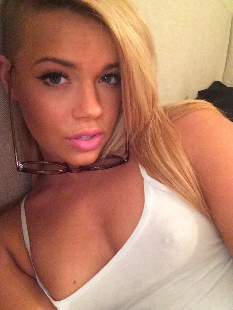 Ashley Martelle on Twitter.