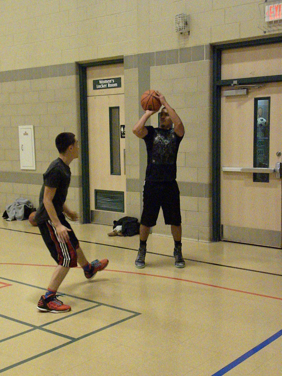 LeydenTwpRec's tweet image. @iam_kmart keeps coming back to the rec #ltcchoops #getrec'd #greatemployees