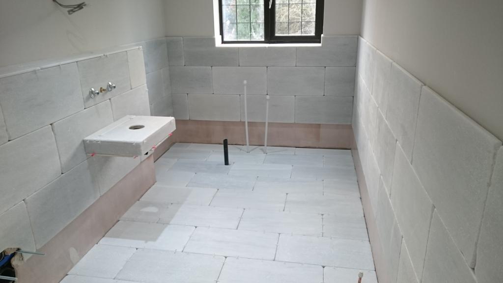 Dean the tiler tweet media