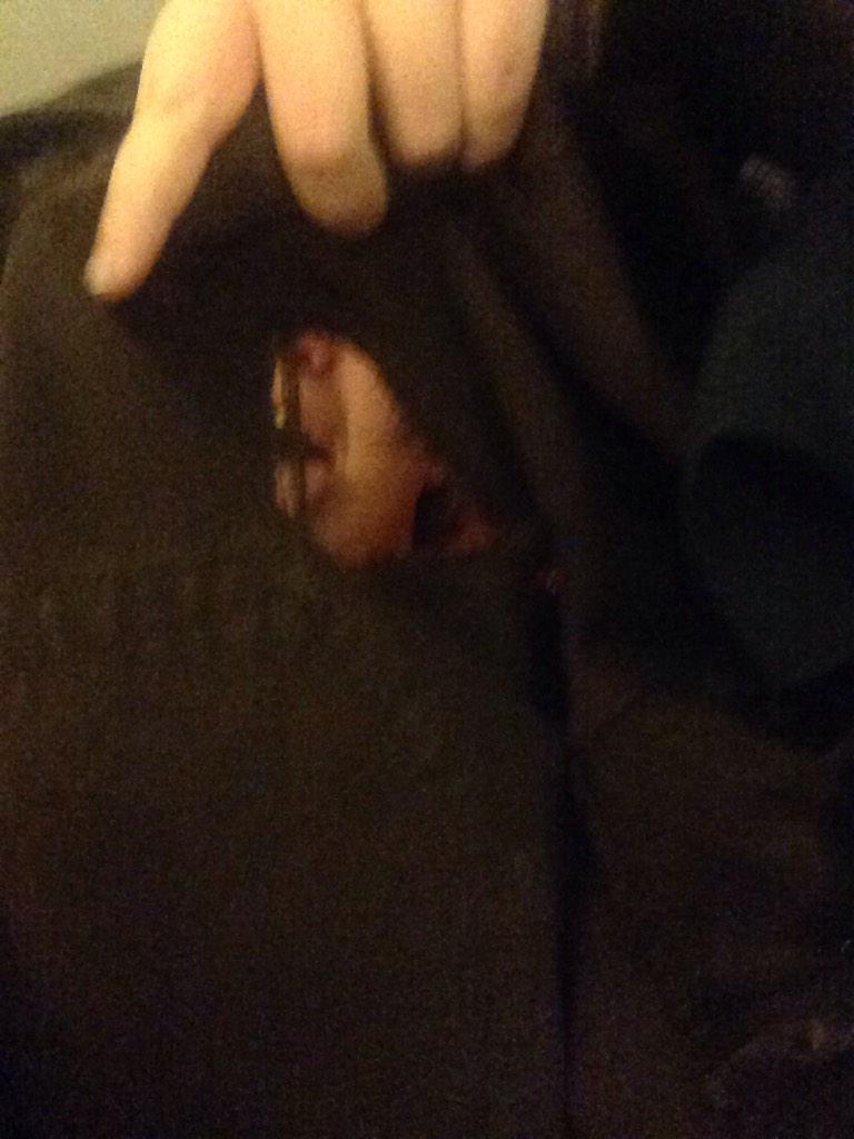 therealmp_'s tweet photo. selfie through whole in Amy's pants http://t.co/blT6KhuK2q