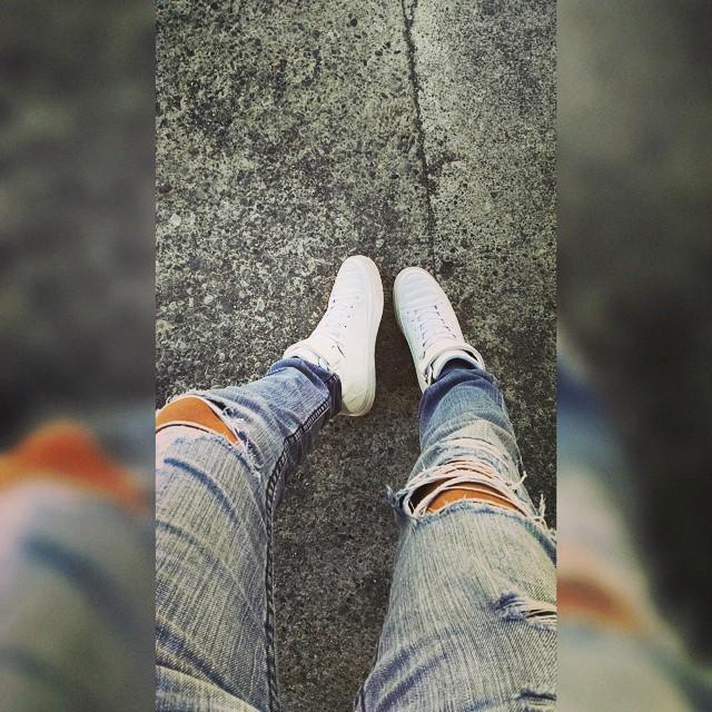A2NiX's tweet image. Fresh Papi 😎 #DeconstructedJeans #Me #Yo #I #Swagg ift.tt/1yRGRSN