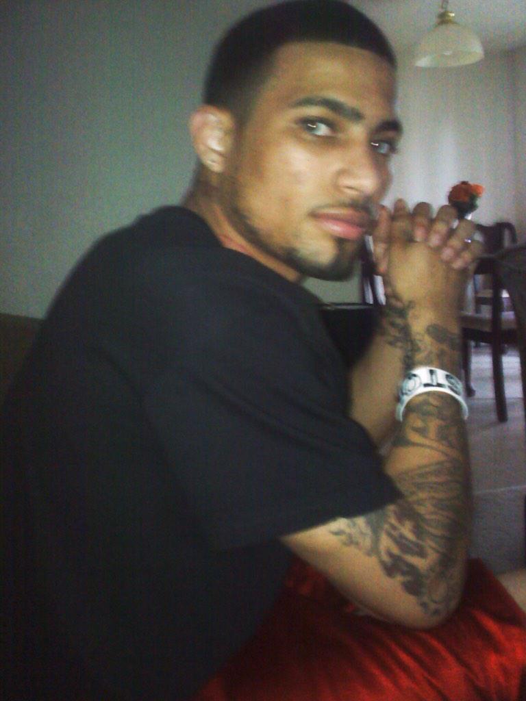 Imaproblem__'s tweet photo. http://t.co/l6dPl22ny1
