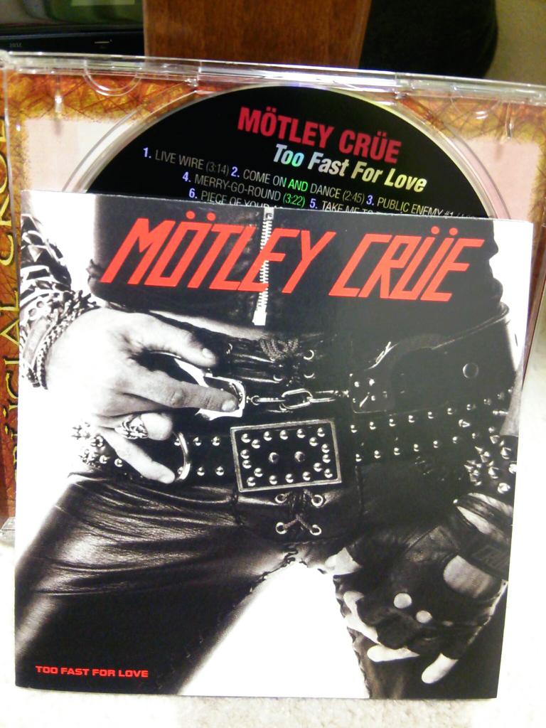 Happy Birthday!! Nikki Sixx MOTLEY CRUE Too Fast For Love 1080P Carnival of S :  