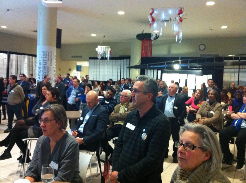 resomtl's tweet photo. De nombreux témoignages et crie du coeur de partout au #Qc! #MaCDEC http://t.co/Y3gybbXnlb