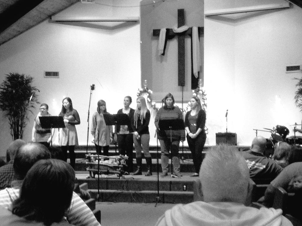 irbeliever's tweet photo. @KarleeLiner @CrayRayMay @Aleesadb @beccaspena @CassieBF Somi and Alex doing a freaking fantastic job! http://t.co/8fwwrcT5ZN