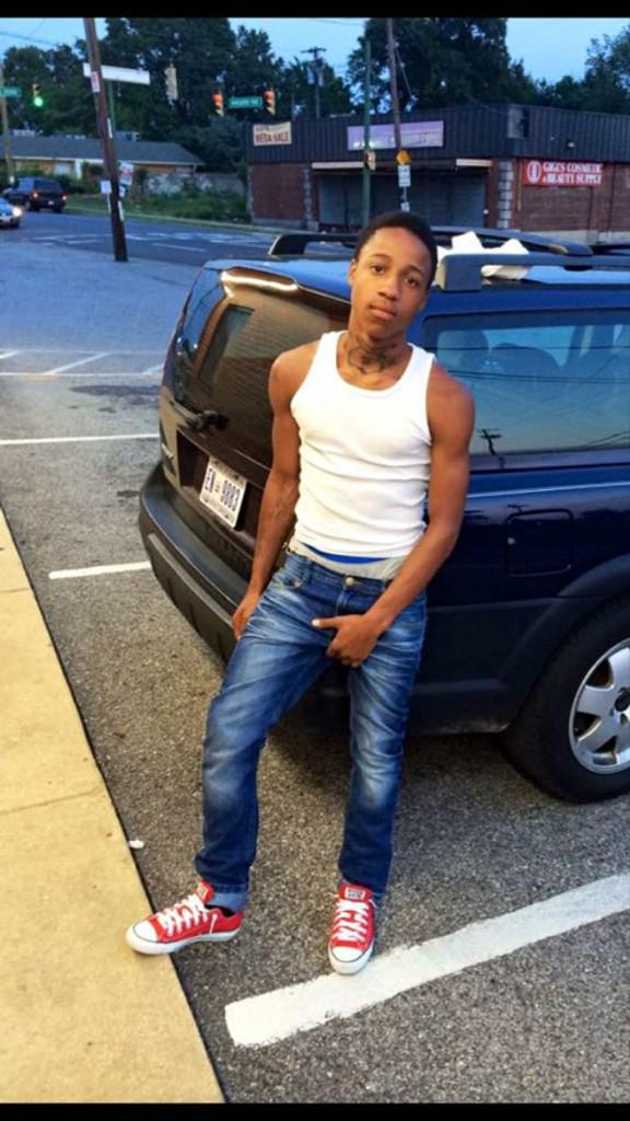 PapBrady's tweet photo. Moe I love you lil brah #RIPROLLUP http://t.co/yxm4IzWOFu