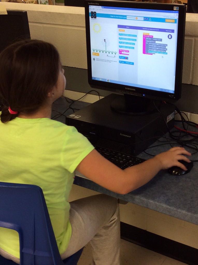 dbuttenaar's tweet image. Serious coding by a 9 year old. #CSEdWeek #beyondhourofcode #hourofcode