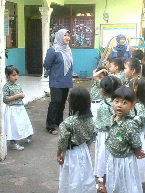Mimpin IKRAR