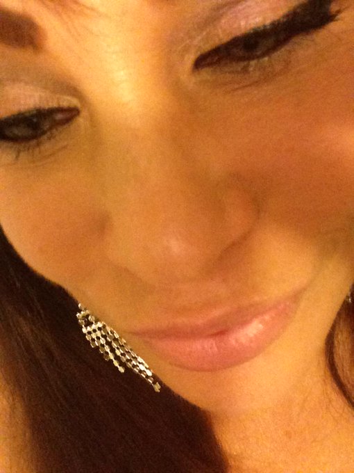 God Bless and kisses http://t.co/PEIVorlhQ6