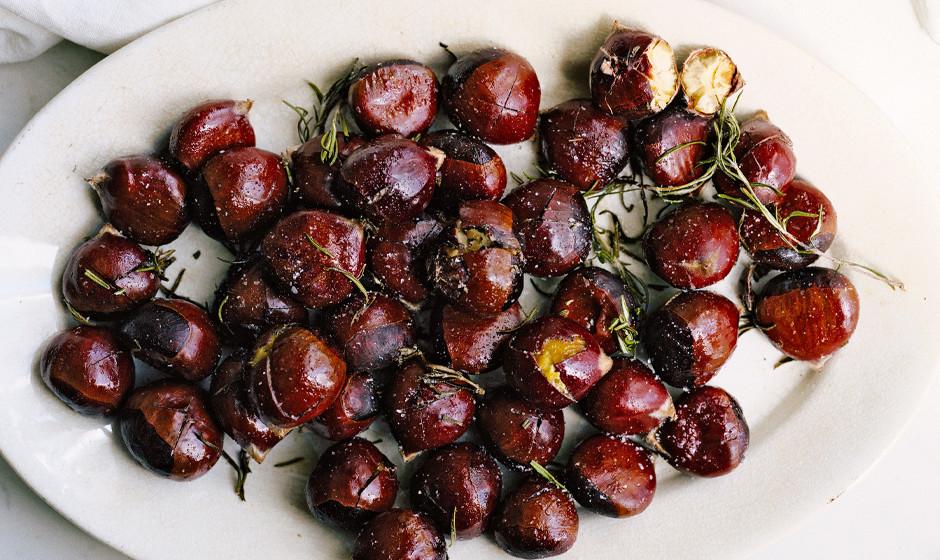 How to make roasted chestnuts even better? Add lots of melted butter bonapp.it/1ByUqJ6