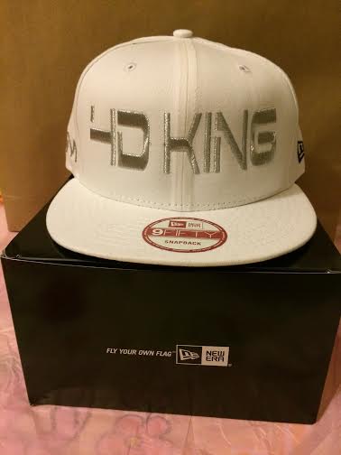 xSuminnie's tweet photo. Seeing @BOYF_KM wear the 4D KING hat we sent him... BEST CHRISTMAS PRESENT EVER~!!!!! http://t.co/atLWPBVRqc