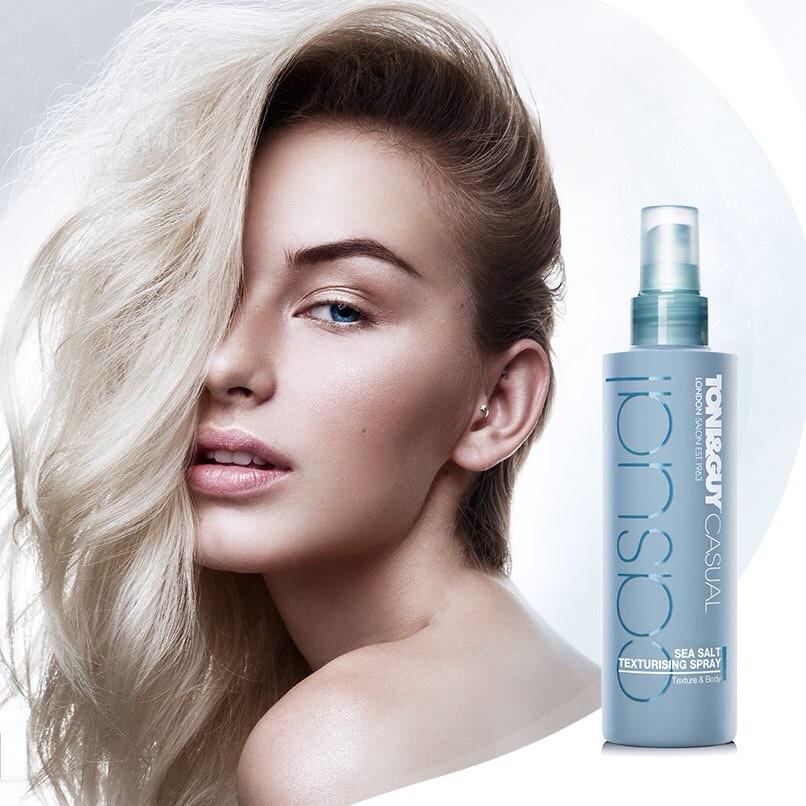 Hair_WardrobeUS's tweet photo. Every day is a #beachyhair kind of day. Even when it's 40 degrees outside. #hairmeetwardrobe #hair #seasaltspray http://t.co/z1coTI00cu