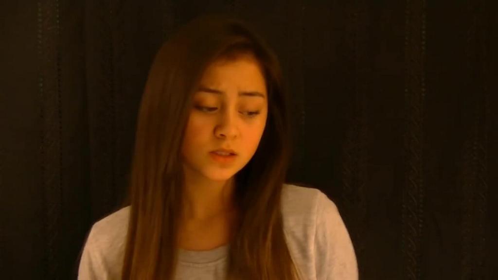 IkbalSwldn's tweet photo. Filling boredom , but does not seem to resemble the original @TantrumJas  :D . I am your fans from Indonesia . http://t.co/wXkGUQ8ELb