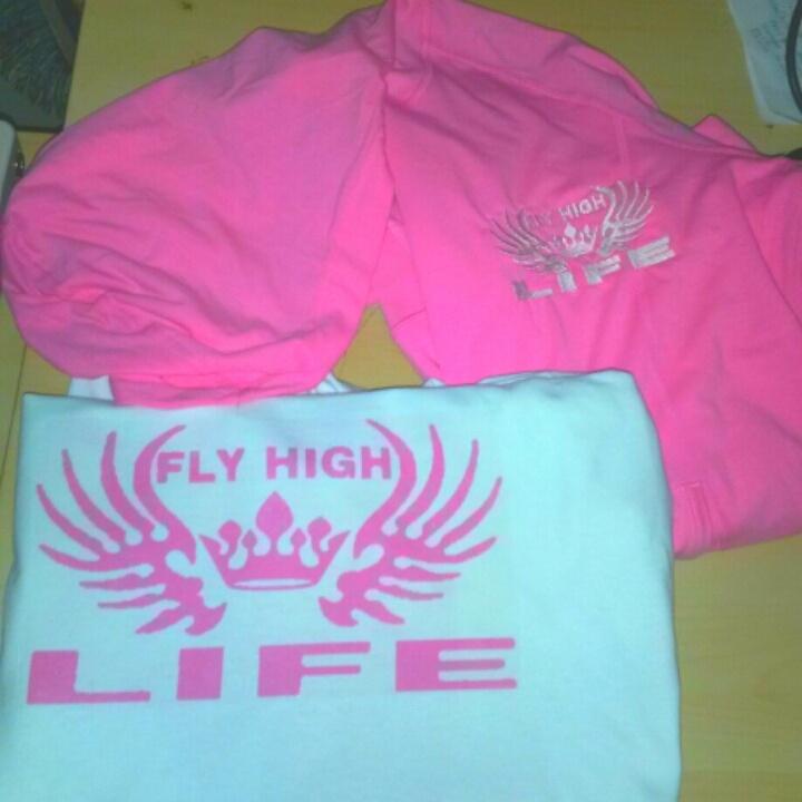 karlcoleman25's tweet photo. NEW #hiphop #art COLORS ..#FLYHIGHLIFE #snapback #hoodie #TShirtdesigns #SUBLIMATIONSOCKS .. #apparel http://t.co/44GgI4B4iP