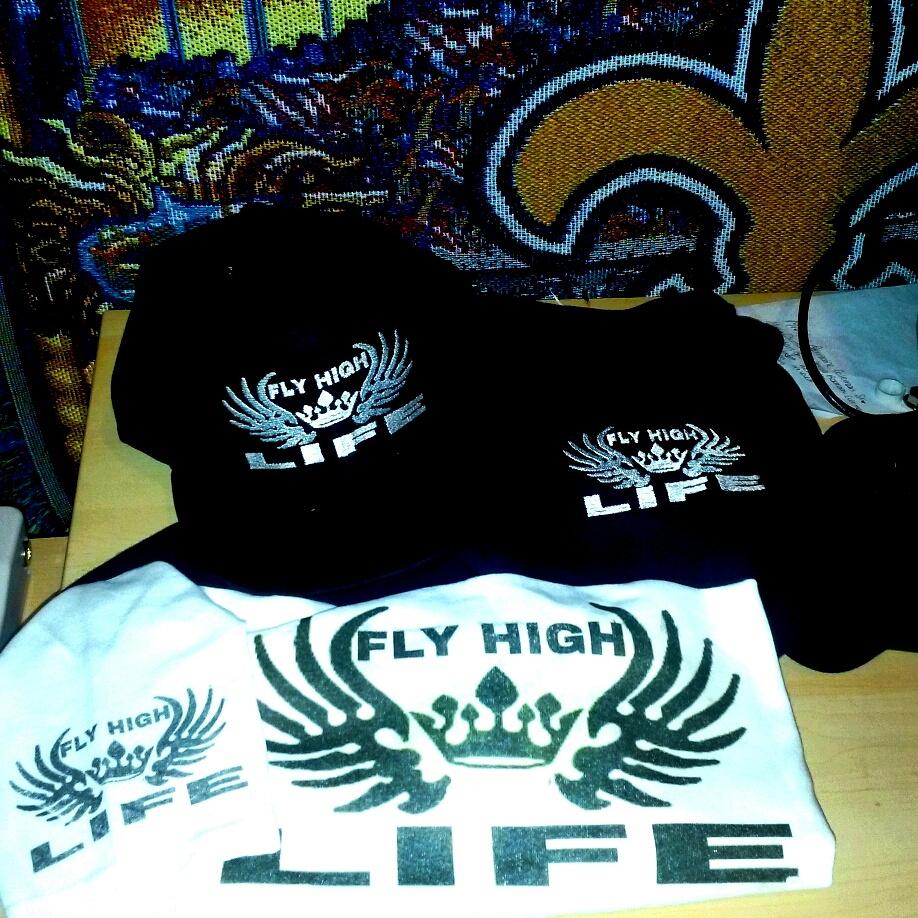 karlcoleman25's tweet photo. NEW #hiphop #art COLORS ..#FLYHIGHLIFE #snapback #hoodie #TShirtdesigns #SUBLIMATIONSOCKS .. #apparel http://t.co/44GgI4B4iP