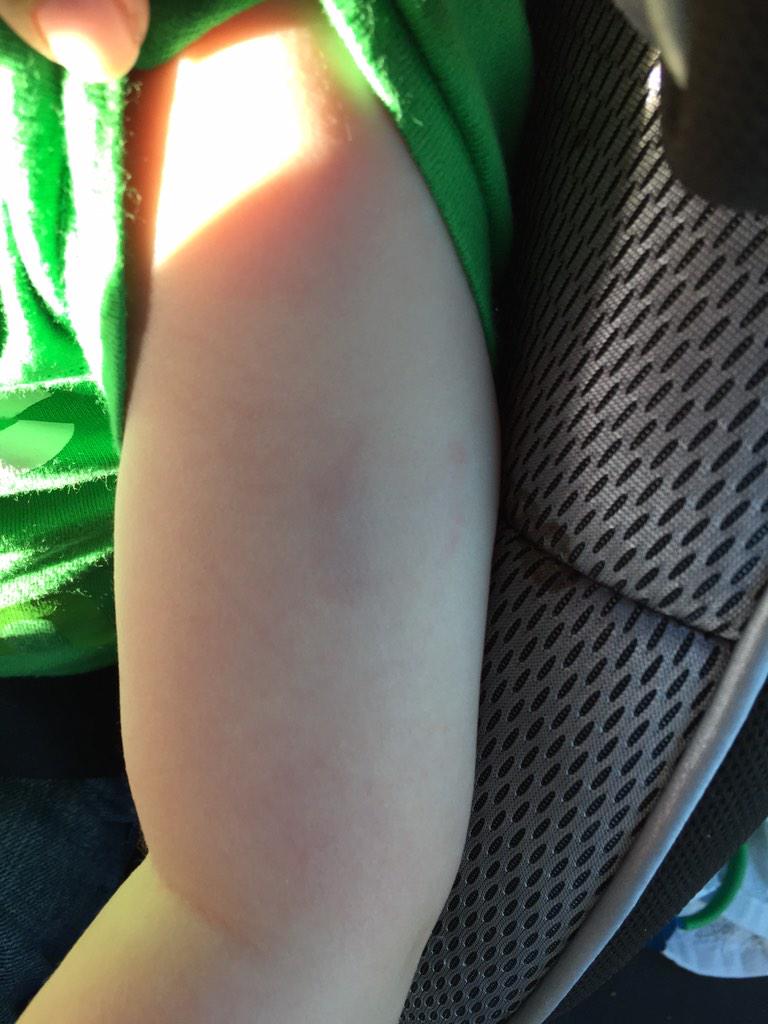 MomsDontSayThat's tweet photo. I never threaten violence towards children, but whoever bit my kid at daycare is challenging that statement #madmommy http://t.co/VM9flAL4fm