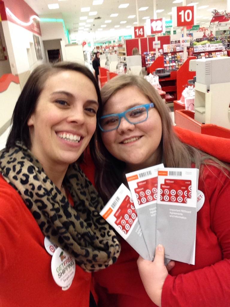 RawaySari's tweet photo. 3 reds on her shift putting us at 11 total on the day!! #t1522 #D111RedTrain @AFjers @algaffner http://t.co/zxr74m0akd