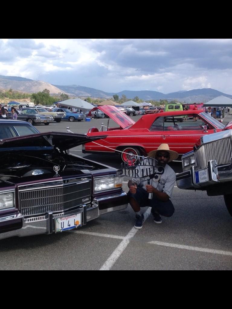 superboat's tweet image. 