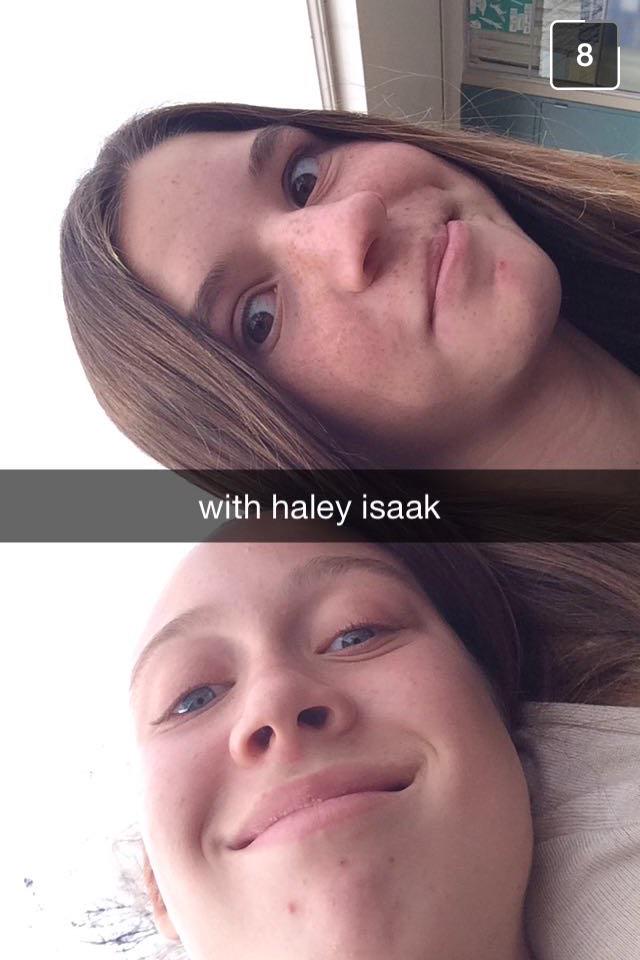 haleyisaakfans's tweet photo. Haley with a fan today @_juliad23_ #whataluckykid #meetups #haleybless http://t.co/ygpmSmYcQ5