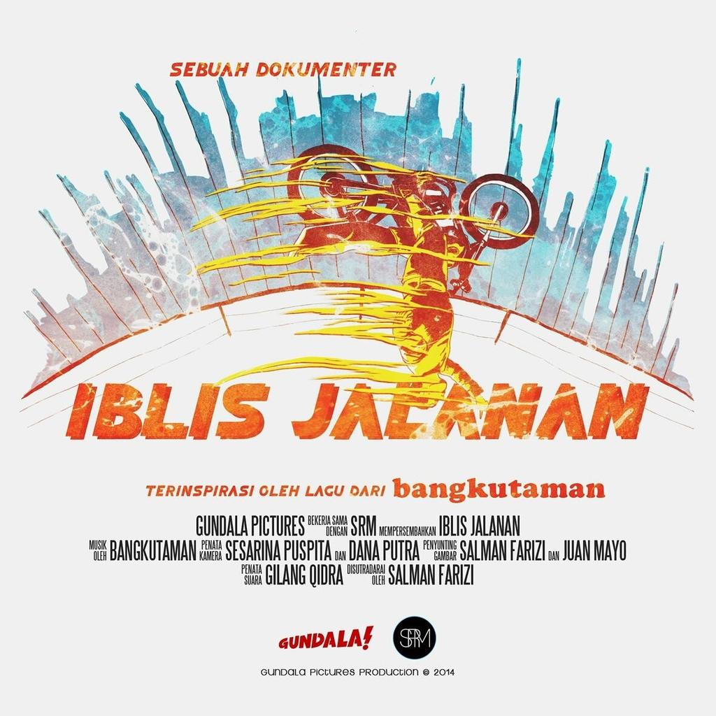 Jakarta mulai mendung. Tapi nanti tetap datang ke Kineforum,TIM jam 7 mlm 'kan? Gratis kok :) #111214