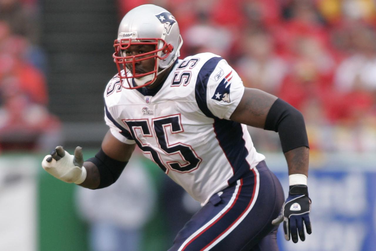 Happy Birthday to Willie McGinest, who turns 43 today! 
