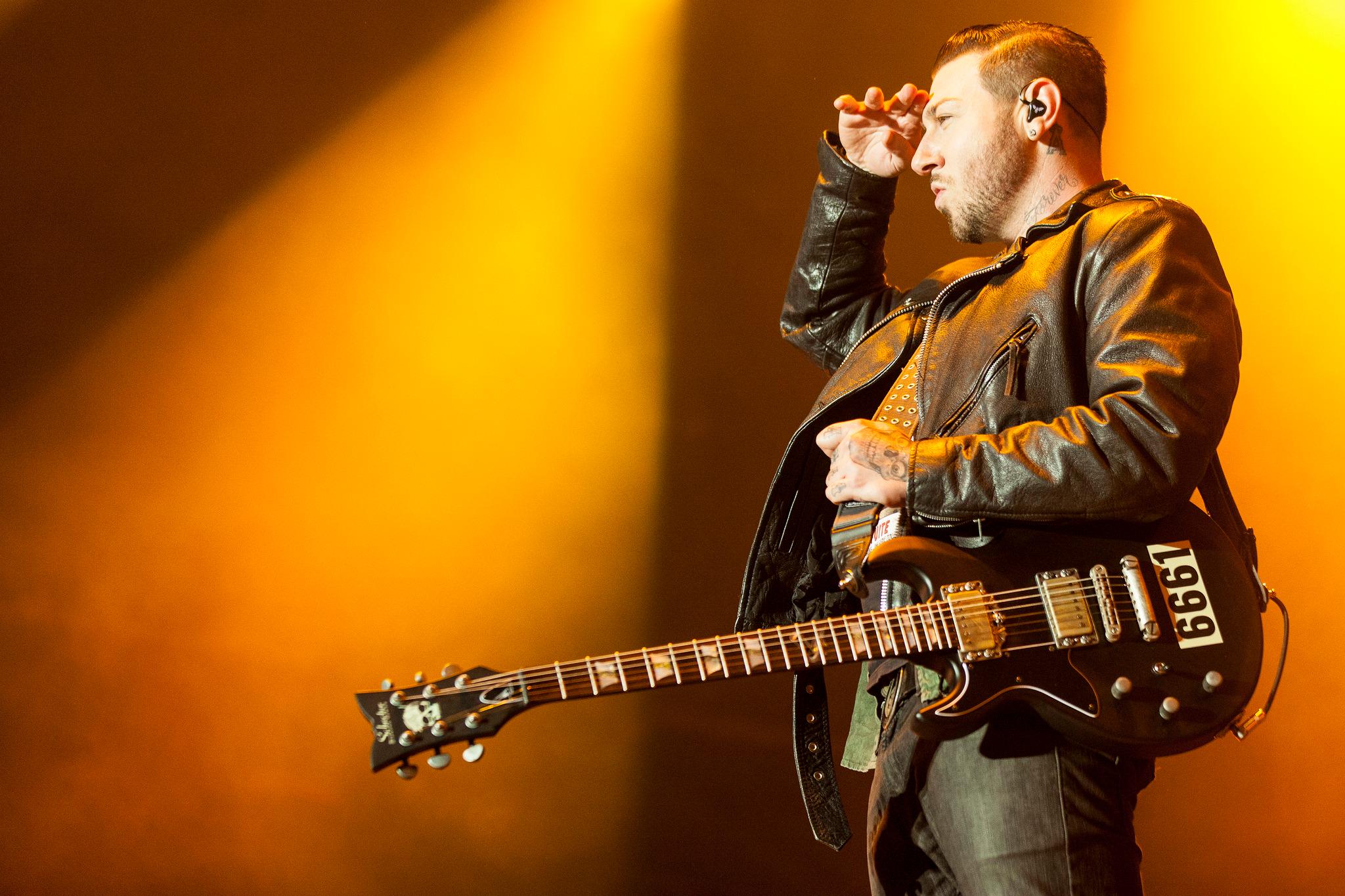 Happy 33rd Birthday to Zacky Vengeance. Have a great day and stay awesome! 