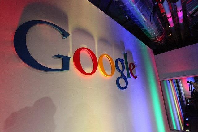 europapress's tweet photo. Google News cerrará en España el 16 de diciembre por la nueva Ley de Propiedad Intelectual http://t.co/d3JC299tIi http://t.co/9w9buZu4fE