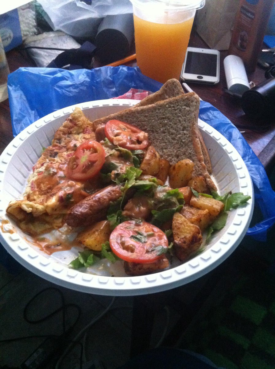 "<a href="/BRAXNIY/">Axeline🇧🇮/🇲🇼</a>: Spanish bfast went down!!! 🙆🙆🙆👌👌👌🙌🙌🙌💫💫💫 " did it yell timberrrrrr?
