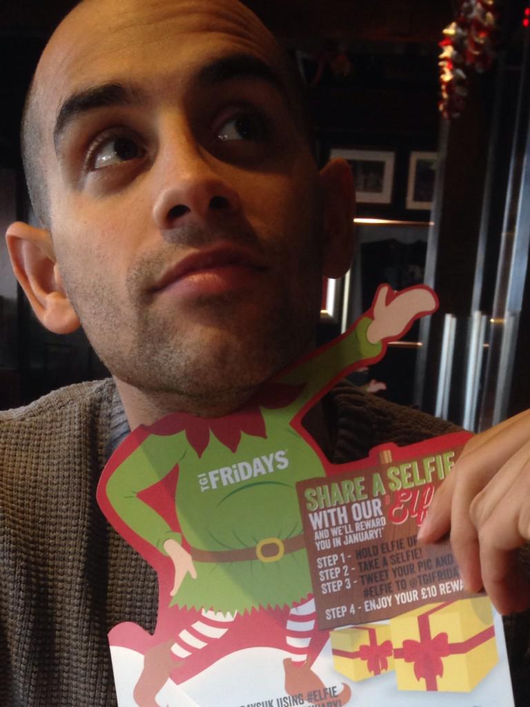 j_cooper1's tweet photo. @TGIFridaysUK #ELFIE http://t.co/wHwduuchSe