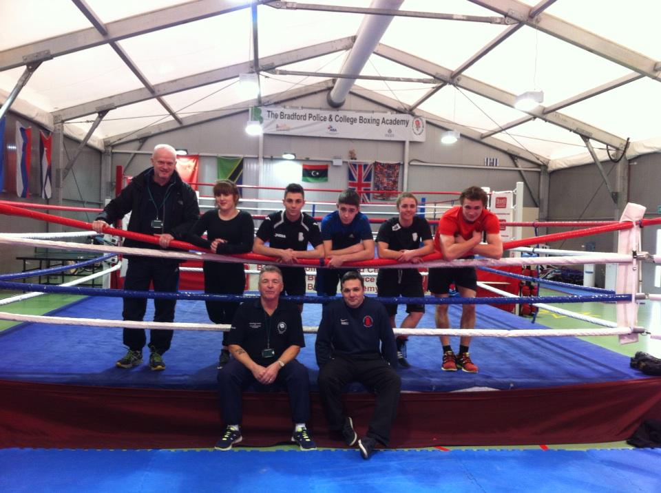 BradfordSport's tweet image. Boxing Academy Staff &amp;amp; Students in the gym this afternoon. Working smart. #topboxingcollege