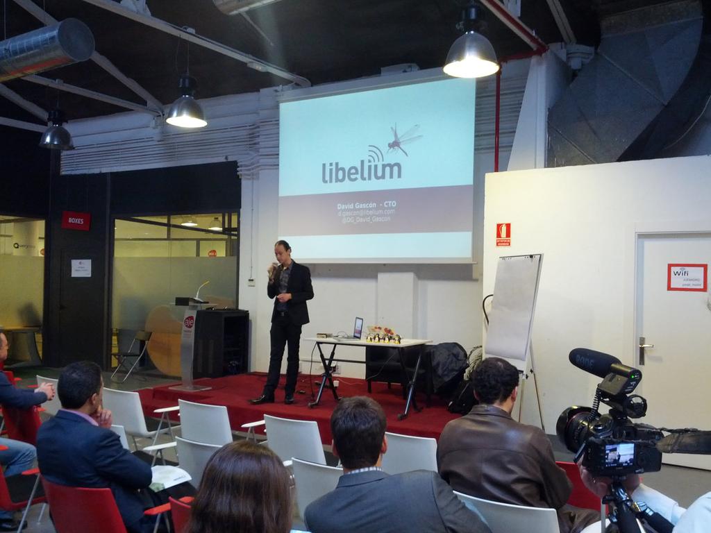 jsmanrique's tweet image. Turno para @libelium con @DG_David_Gascon #DevOSSAzureDays