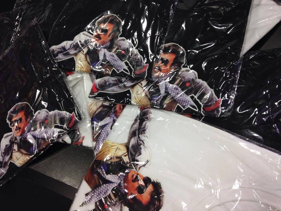 kolly360's tweet photo. #LingaaMania #Lingaa tshirts!
Premiere show confirmed for tonight| #GetReadyThalaivarFans
#HappyBirthdayRajiniKanth http://t.co/9qzBQQ6QaU