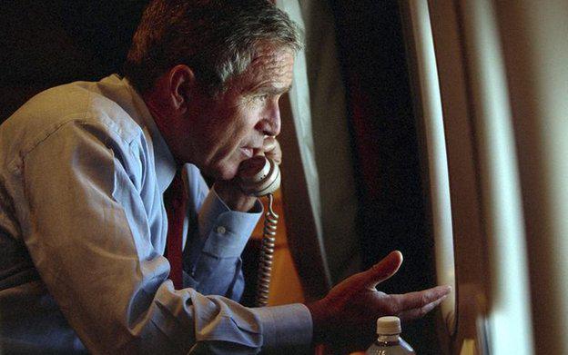dailystarnews's tweet photo. #GeorgeBush โfully informed" about #CIAinterrogation condemned in a Senate report http://t.co/UAubqXqtFV http://t.co/JbEgFq7ypU