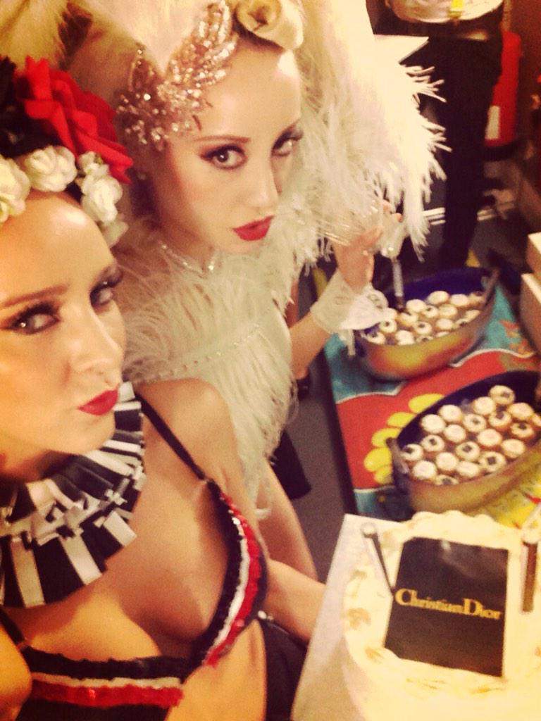 ChrysColumbine's tweet photo. 2nd day back, &amp; HELLO @Dior #christmasparty @TonteriaExpress with my girl @danniveal #Dior on our faces, of course 💋 http://t.co/Lb8BFT0Uvu