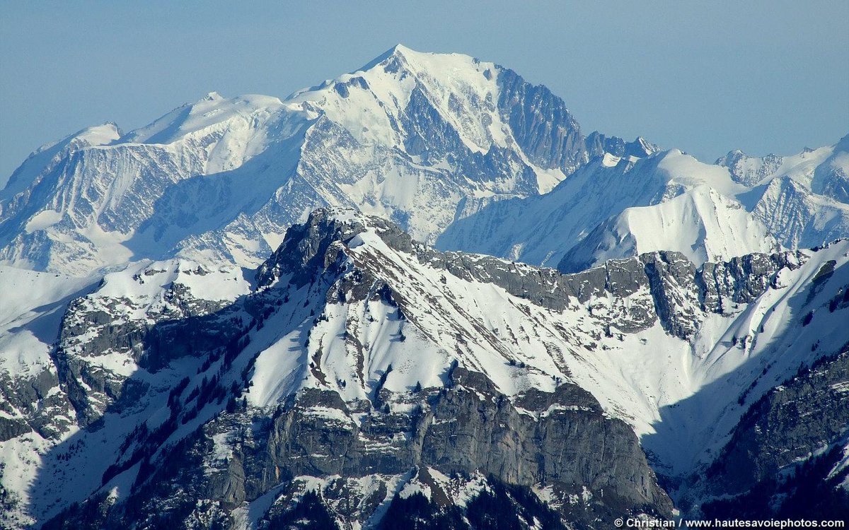 EnzaMarie's tweet photo. Depuis 2003, le 11 décembre est la Journée internationale de la montagne... http://t.co/waq3Xu2Ebm