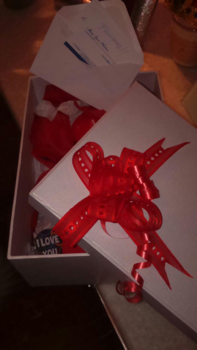 atalanteeventos's tweet photo. Muchísimas gracias por confiar en Atalante, otra caja de bienvenida se nos va para una novia, Gracias http://t.co/GEgqT5Tv3z