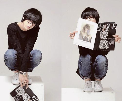 j___nji_'s tweet photo. @   tos

.

　『   君の事を余すことなく撮ろう 。   』 
.
　　    ※      煙草
.
　　(  攻  :  監視  :  狂愛 )

.

　　#RTしたbotとペンを迎えにいく

. http://t.co/PKVB8qP6Mb