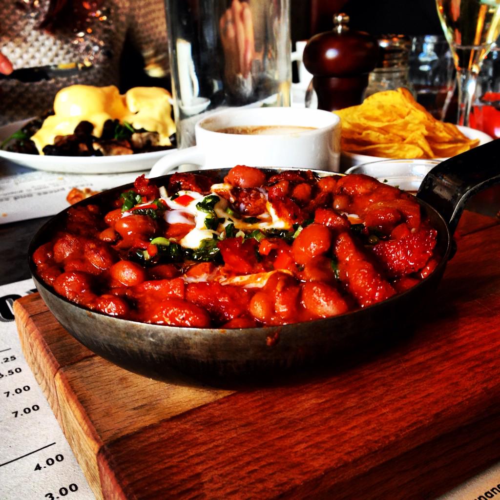 First brekkie <a href="/OxAndFinch/">OxAndFinch</a> 
Delicious as always #yum